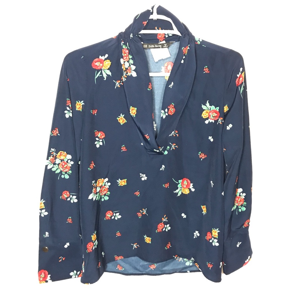 Zara navy floral blouse Size XS NWOT